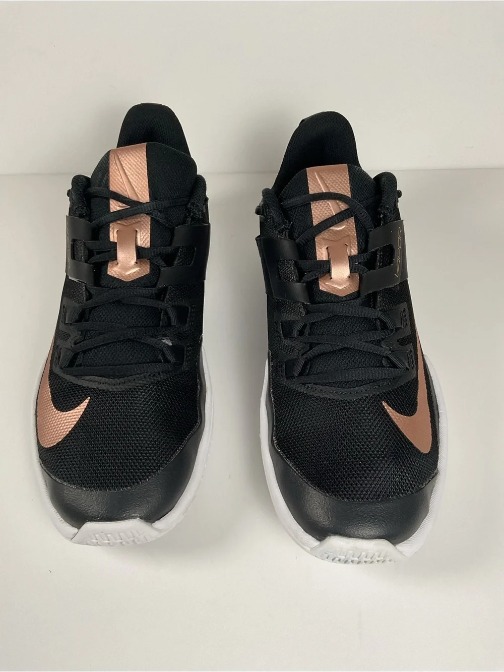 Nike Air Zoom Vapor Pro Women’s 10 Black Rose Gold Tennis Court Shoes